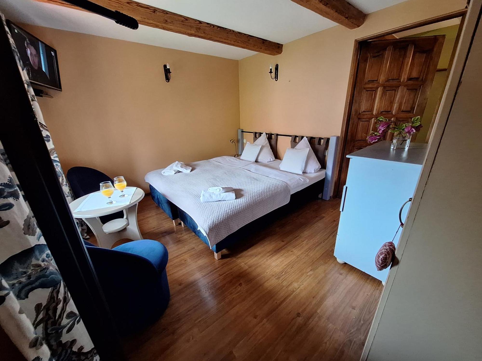Apartamenty I Pokoje Aneta Пєховіце Екстер'єр фото