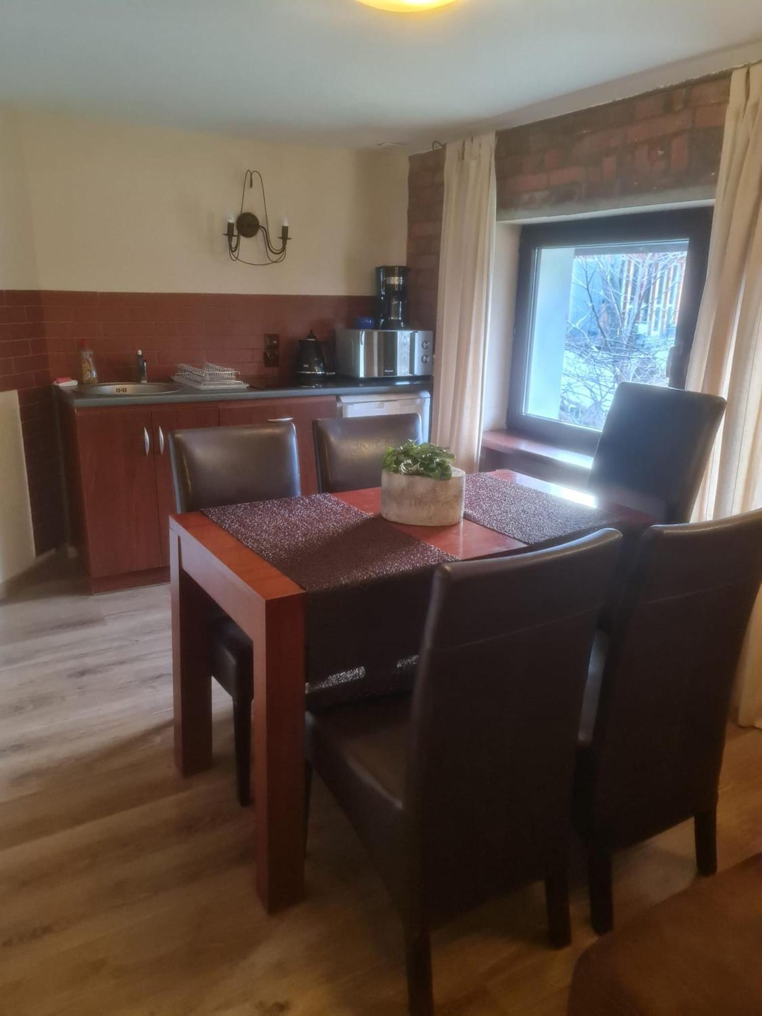 Apartamenty I Pokoje Aneta Пєховіце Екстер'єр фото